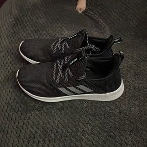 NWOT Adidas Women's Cloudfoam Comfort Sneakers